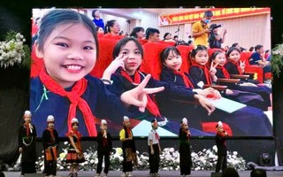 Hàng trăm học sinh DTTS tham gia diễn đàn giao lưu tuyên truyền công bằng trong giáo dục