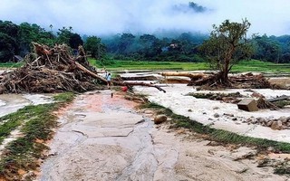 Mưa lớn, nguy cơ lũ quét và sạt lở đất ở 7 tỉnh thuộc khu vực Bắc Bộ và Trung Bộ