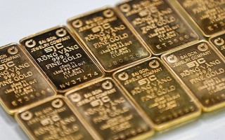 Giá vàng tiến sát ngưỡng 129 triệu đồng