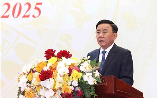 Thống nhất thực hiện sinh hoạt chi bộ ngày 3 hằng tháng, sinh hoạt chuyên đề ít nhất 1 lần/quý