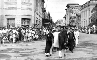 Chuyện vận động thân hào trong mùa thu lịch sử