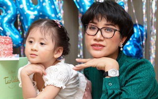 Nổi da gà với hành trình sinh con của người mẫu Trang Trần