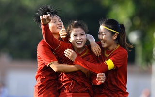 120 phút nỗ lực và quả cảm của các cô gái vàng bóng đá Việt Nam