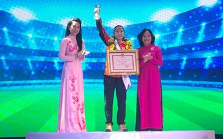 Cầu thủ Huỳnh Như là 1 trong 12 công dân trẻ tiêu biểu TPHCM năm 2019