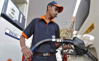 Từ  tháng 4, Ấn Độ chuyển sang sử dụng xăng, dầu diesel sạch nhất thế giới
