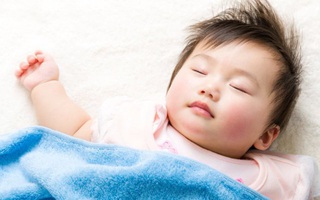 Cách chữa ho cho bé khi ngủ hiệu quả, mẹ nên áp dụng ngay 