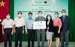 Tập đoàn Y khoa Hoàn Mỹ tài trợ trang thiết bị y tế trị giá 1 tỷ đồng cho Bình Thuận