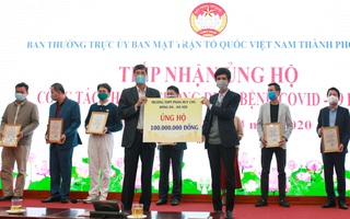 1 trường THPT ở Hà Nội ủng hộ 100 triệu đồng chống dịch Covid-19