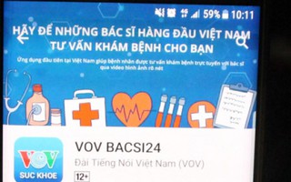 Ngồi nhà khám bệnh qua video call