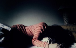 Khởi tố nam thanh niên xâm hại tình dục bé gái 15 tuổi