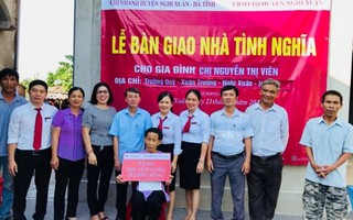 Hỗ trợ xây nhà tình nghĩa cho hộ nghèo ở huyện Nghi Xuân, Hà Tĩnh