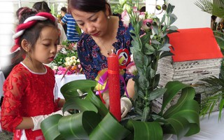 Hội thi cắm hoa tôn vinh nét đẹp văn hóa gia đình Thủ đô