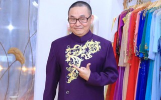 Nghệ sĩ Xuân Hinh “đỏm dáng” với áo dài