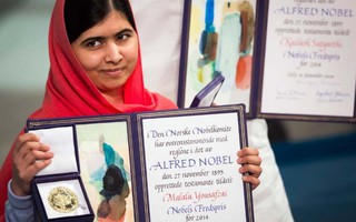 Câu chuyện phi thường của cô gái trẻ nhất từng nhận giải Nobel Hòa bình