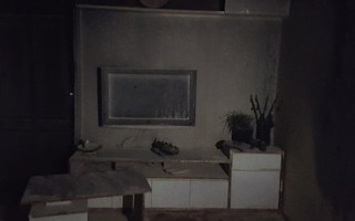 Hình ảnh tan hoang trong căn hộ bị cháy ở Linh Đàm