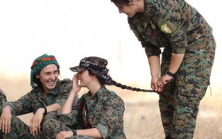 Sự thật chua chát của những nữ chiến binh chống IS