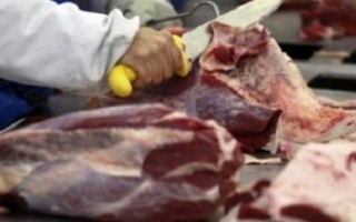 Kiến nghị ngừng nhập khẩu thịt từ Brazil