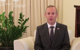 Đại sứ Anh chia sẻ về vụ 39 người chết trong container