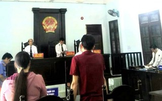 Tòa đề nghị điều tra bổ sung vụ bé gái 13 tuổi sinh con tại Bình Phước