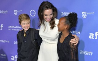 Angelina Jolie tươi tắn xuất hiện cùng các con sau ồn ào ly hôn