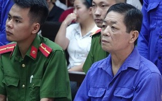 Hà Nội: Xét xử băng nhóm Hưng 'kính' bảo kê ở chợ Long Biên