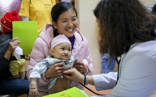 Tạo điều kiện để Operation Smile mang lại nụ cười cho trẻ em