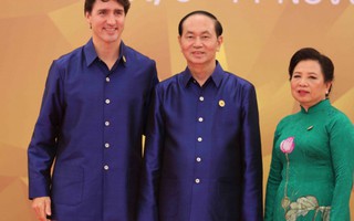 Nét tinh tế của trang phục APEC 2017