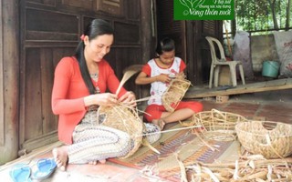 Phụ nữ Khmer chung sức xây dựng nông thôn mới