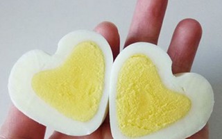 Cách luộc trứng thành hình trái tim