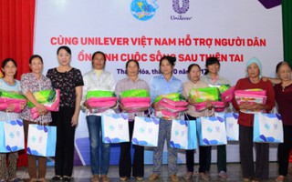 11.000 phần quà ủng hộ người dân vùng lũ 