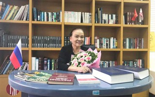 PGS.TSKH Nguyễn Tuyết Minh được trao Huy chương Pushkin