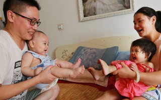 Trung Quốc: Ưu đãi chính sách dân số, người dân vẫn ngại sinh con