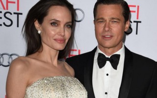 Angelina Jolie khóc nức nở, quyết định tái hợp lại với Brad Pitt