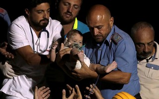 3 trẻ sống sót kỳ diệu trong vụ động đất ở Italia