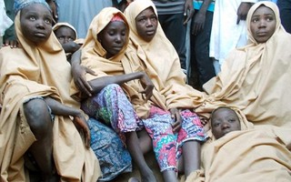 101 nữ sinh được thả kèm lời đe dọa: “Đừng bao giờ cho con gái đi học”