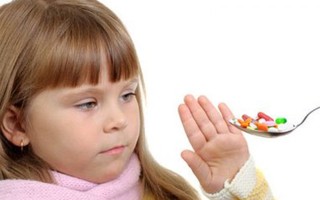 Báo động tình trạng lạm dụng thuốc kháng sinh đối với trẻ em
