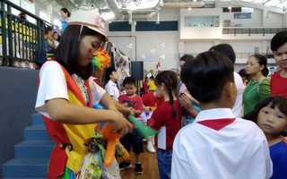 500 trẻ tự kỷ và phụ huynh tham dự ‘Ngày hội tri ân thầy cô dạy trẻ tự kỷ’