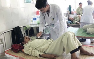 Bình Định: Ăn nhầm nấm độc, 3 bà cháu nhập viện cấp cứu