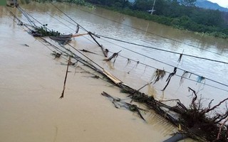 Phú Thọ: Hàng nghìn người dân vùng lũ chưa thể về nhà