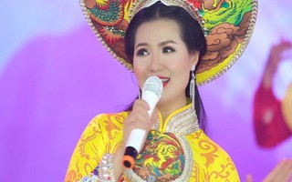 Em gái hậu thuẫn Triệu Trang làm album “Đón xuân”