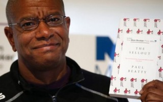 Chủ nhân Man Booker 2016 Paul Beatty: Người có tài mê hoặc