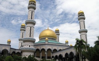 Đằng sau sự nhỏ bé, buồn tẻ mà đắt đỏ của Brunei