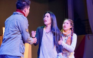Trịnh Kim Chi ra mắt kịch “Thầy giáo ma” 
