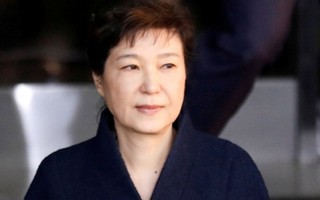 Công tố viên đề nghị bắt giữ cựu Tổng thống Park Geun-hye