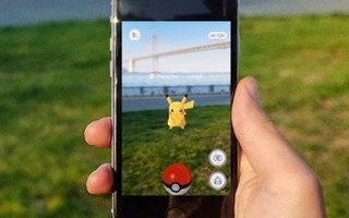 Bị cướp điện thoại vì mải chơi Pokémon Go