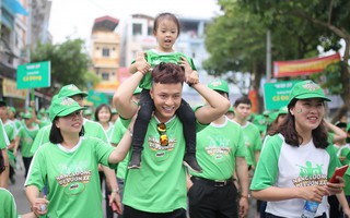 20.000 học sinh và phụ huynh tham dự Ngày hội đi bộ vì thế hệ Việt Nam năng động