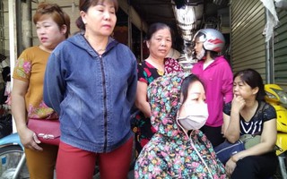 Các nữ tiểu thương chợ Tó mong được hỗ trợ để sớm vực dậy kế sinh nhai