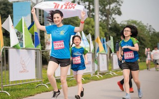 Dàn sao showbiz hội tụ tại Giải chạy lớn nhất miền Bắc - Ecopark Marathon 2019