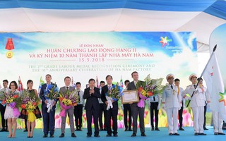 FrieslandCampina Hà Nam nhận Huân chương Lao động hạng Nhì