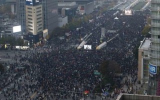 'Biển người' ở Seoul đòi tổng thống Hàn Quốc từ chức